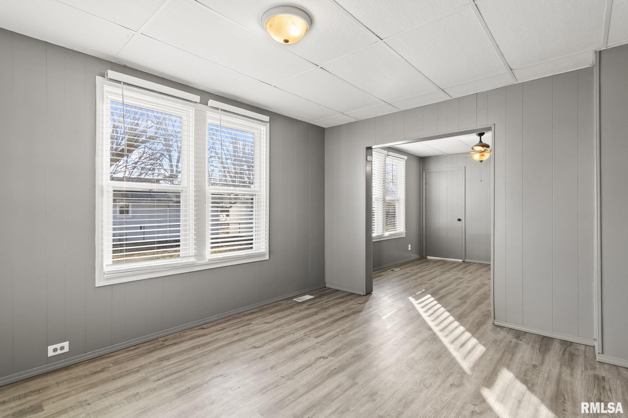 2827 South 16th Street Springfield, IL 62703 - Photo 7 of 34