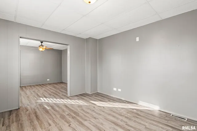 $94,900 | 2827 South 16th Street, Springfield, IL 62703