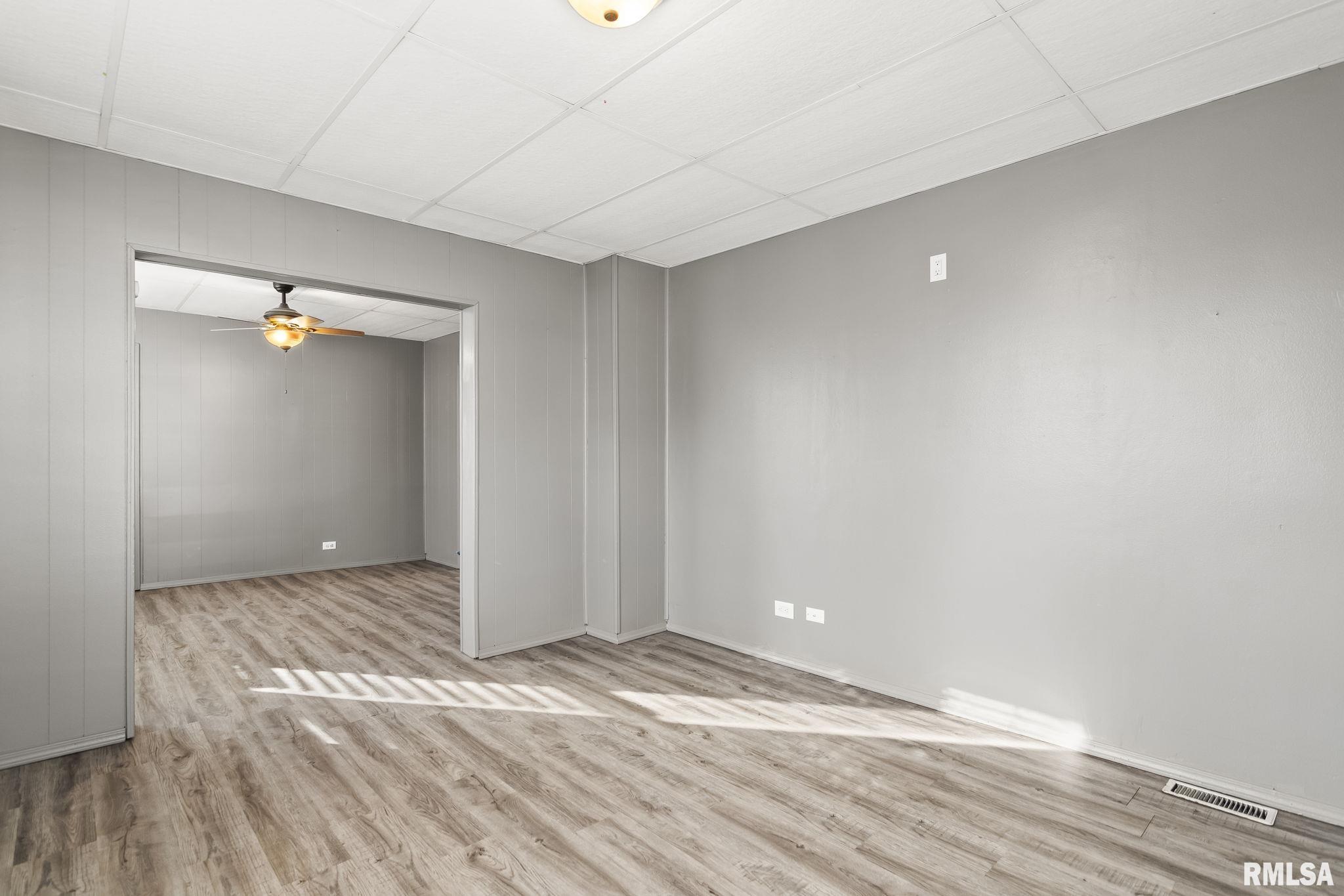 2827 South 16th Street Springfield, IL 62703 - Photo 9 of 34