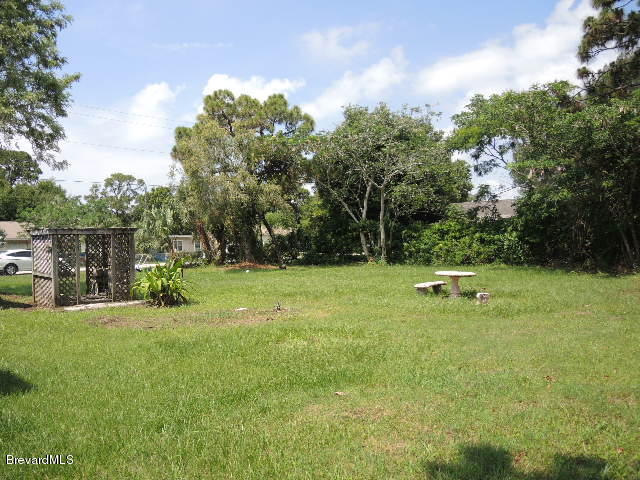 2575 1st Avenue Northeast Palm Bay, FL 32905 - Photo 5 of 19 DSCN2774
