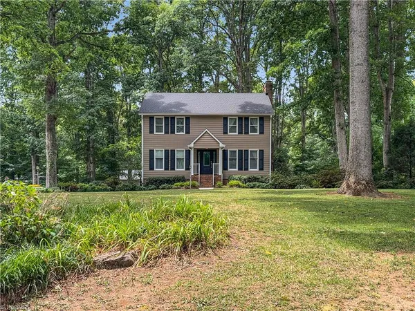 $410,000 | 5208 Bridge Pointe Drive, Clemmons, NC 27012