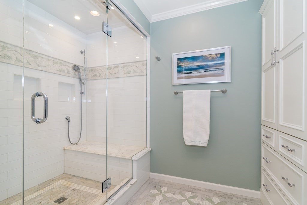 30 Pleasant Street, Unit 30 Wellesley, MA 02482 - Photo 15 of 24