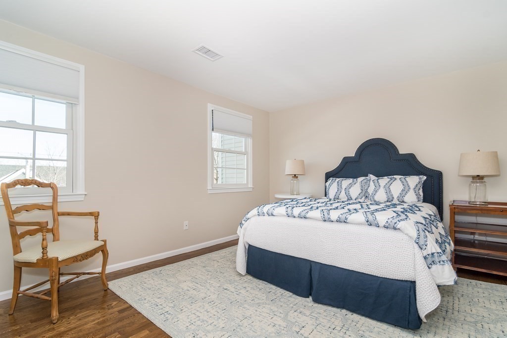 30 Pleasant Street, Unit 30 Wellesley, MA 02482 - Photo 17 of 24