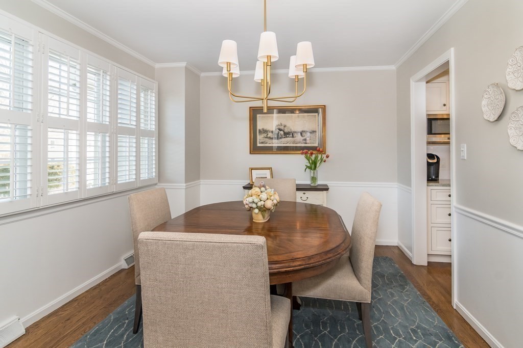 30 Pleasant Street, Unit 30 Wellesley, MA 02482 - Photo 4 of 24