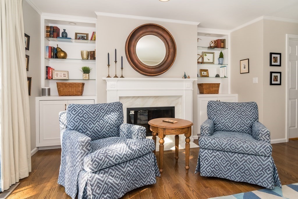 30 Pleasant Street, Unit 30 Wellesley, MA 02482 - Photo 9 of 24
