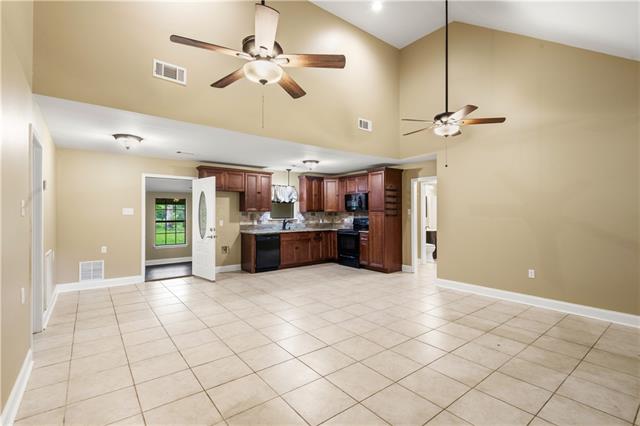 36621 Albin Road Independence, LA 70443 - Photo 9 of 33