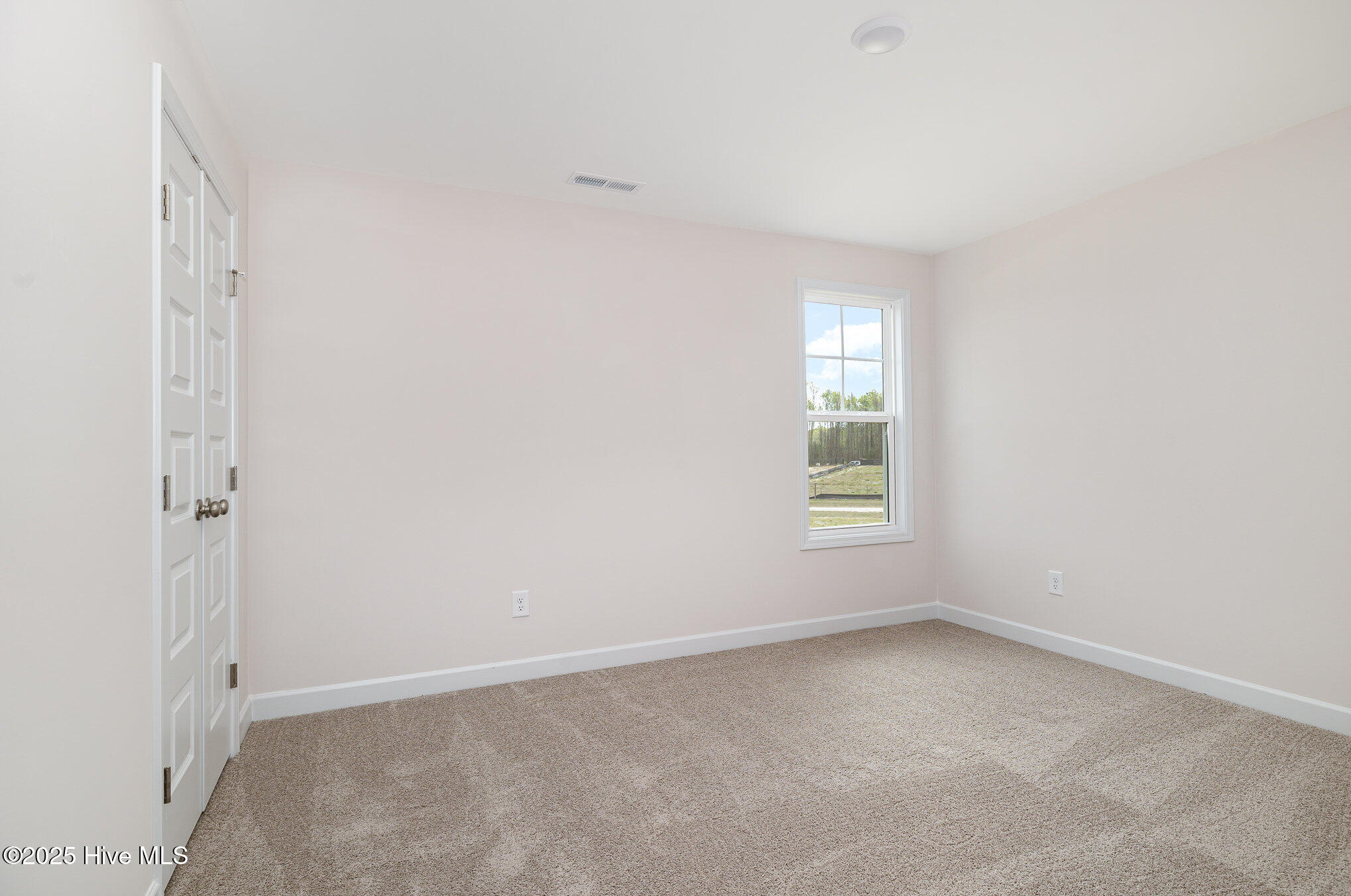 53 Barony Lane Smithfield, NC 27577 - Photo 15 of 25 015_file_529