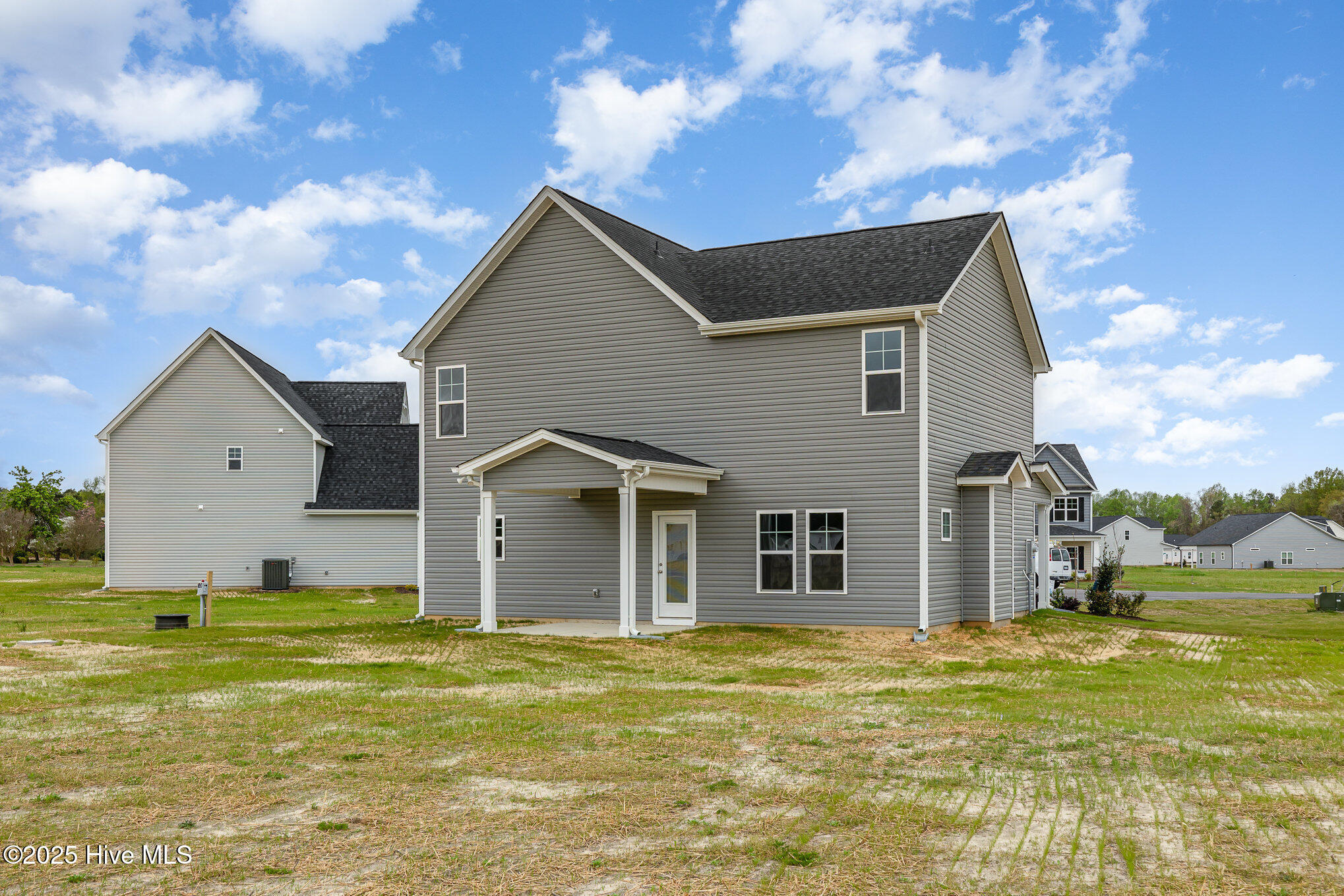 53 Barony Lane Smithfield, NC 27577 - Photo 22 of 25 022_file_177