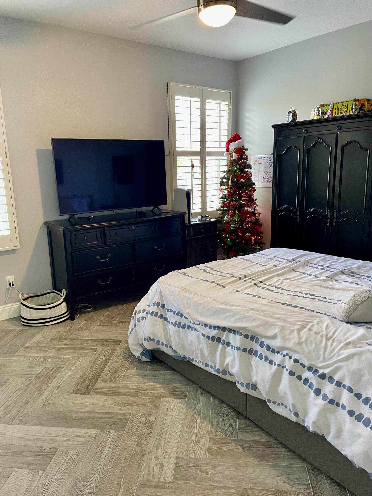 296 Barbados Drive Jupiter, FL 33458 - Photo 18 of 24 Bedroom 3