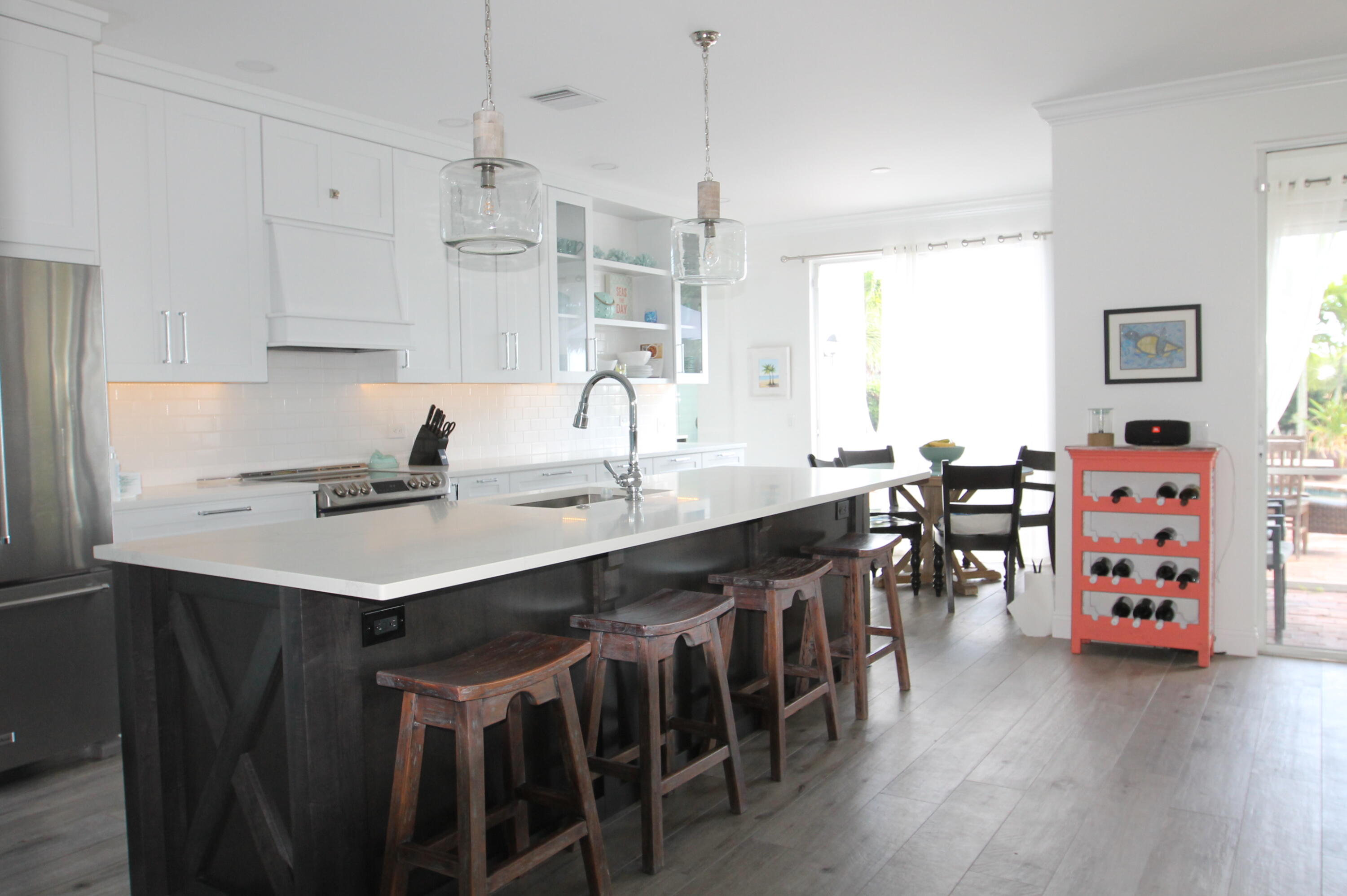 296 Barbados Drive Jupiter, FL 33458 - Photo 5 of 24 Kitchen