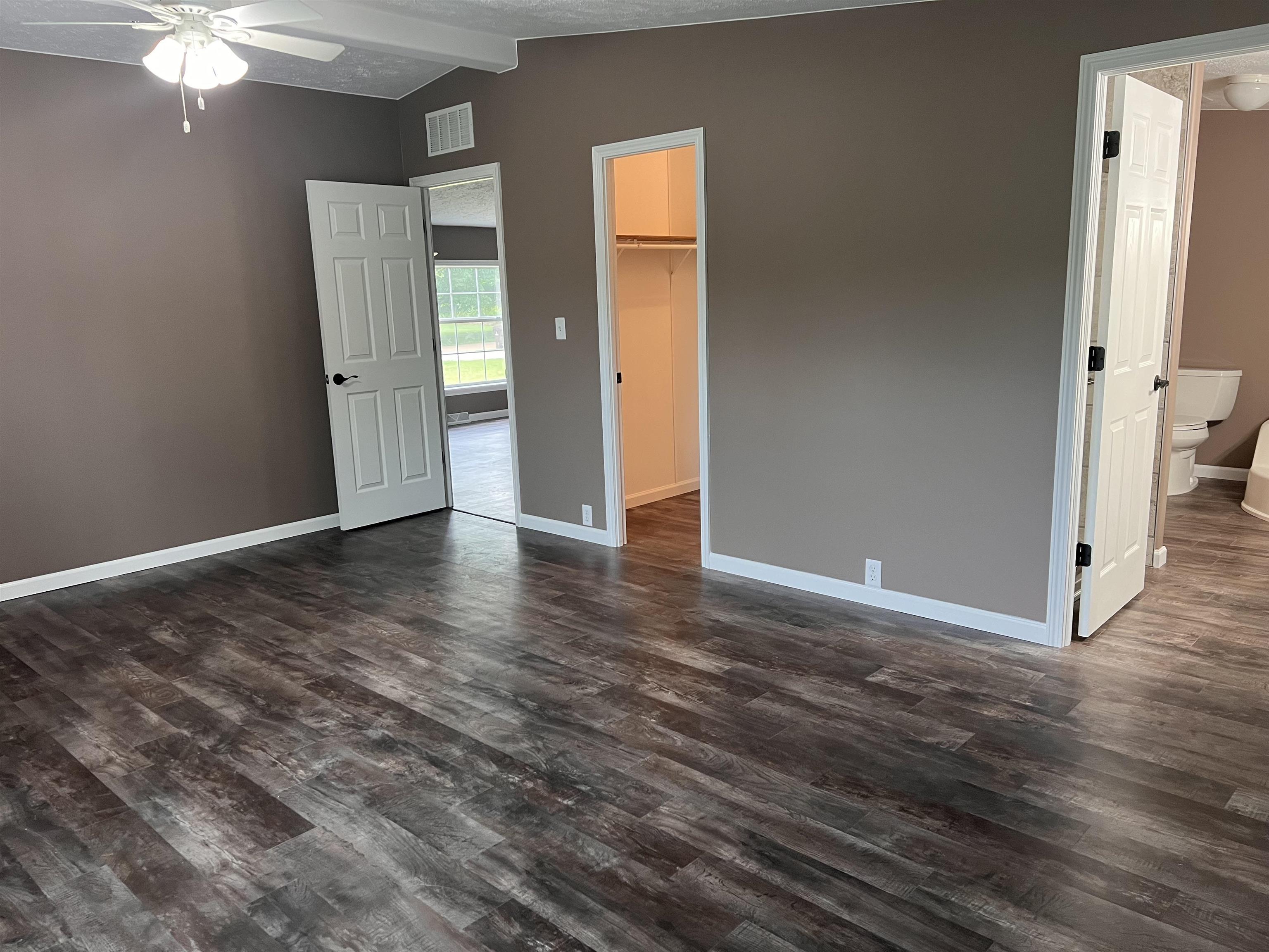 8470 East Bawkey Road Clare, MI 48617 - Photo 12 of 30 1926261-59553a71-4272-40ed-9353-42f27fa52199.JPG