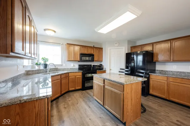 $450,000 | 5841 West Port Drive, McCordsville, IN 46055