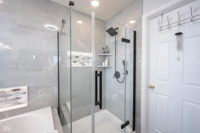 $450,000 | 5841 West Port Drive, McCordsville, IN 46055