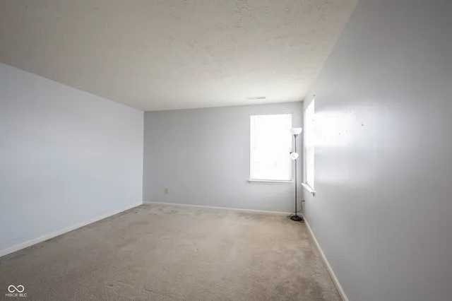 $450,000 | 5841 West Port Drive, McCordsville, IN 46055