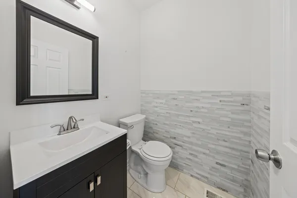 $499,900 | 1823 35th Avenue, Stone Park, IL 60165