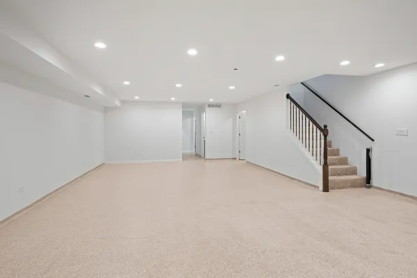 $499,900 | 1823 35th Avenue, Stone Park, IL 60165