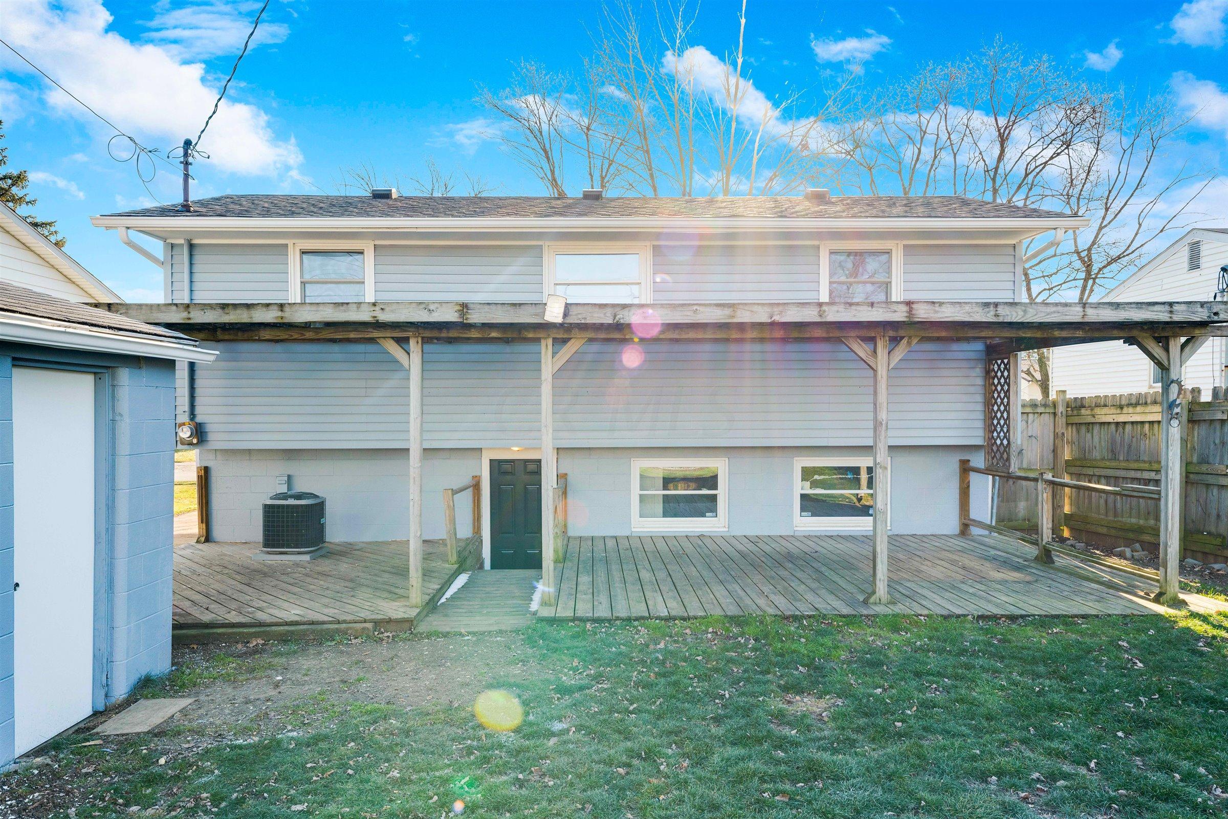 4008 Briggs Road Columbus, OH 43228 - Photo 30 of 31 Gallery Image 30