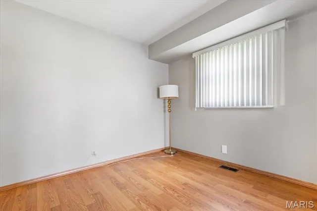 $230,000 | 11061 Galaxy Drive, Maryland Heights, MO 63043