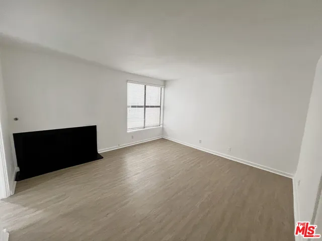 $4,595 | 1610 Camden Avenue, Unit E, Los Angeles, CA 90025