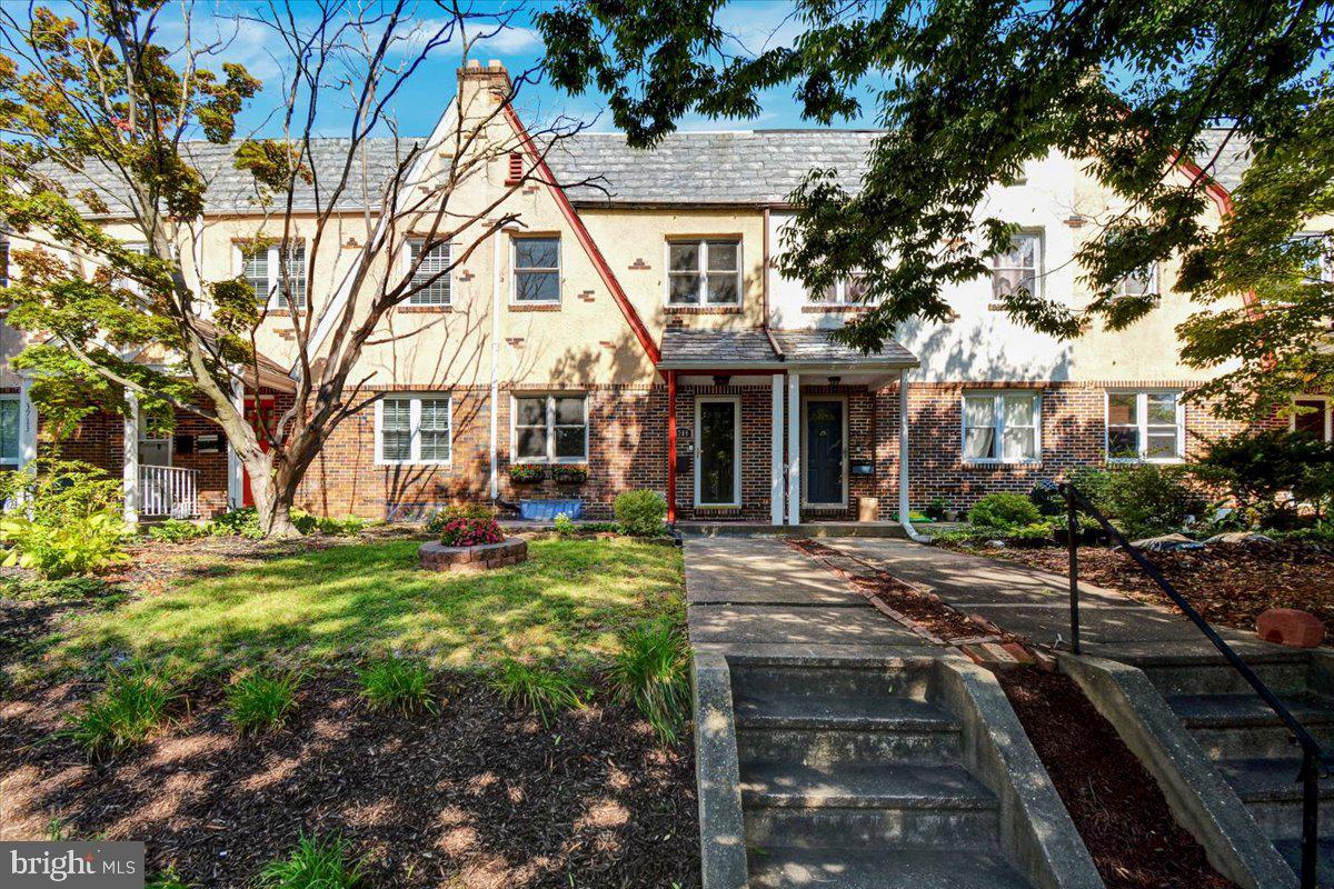 3709 Elkader Road Baltimore, MD 21218 - Photo 1 of 32