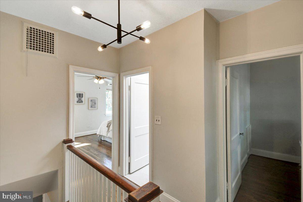 3709 Elkader Road Baltimore, MD 21218 - Photo 21 of 32