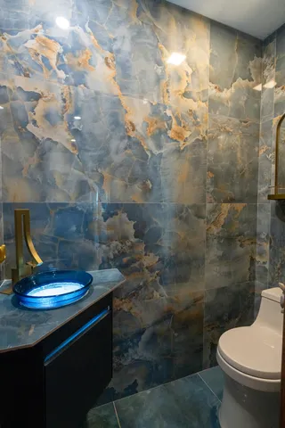 a outdoor view with a sitting space