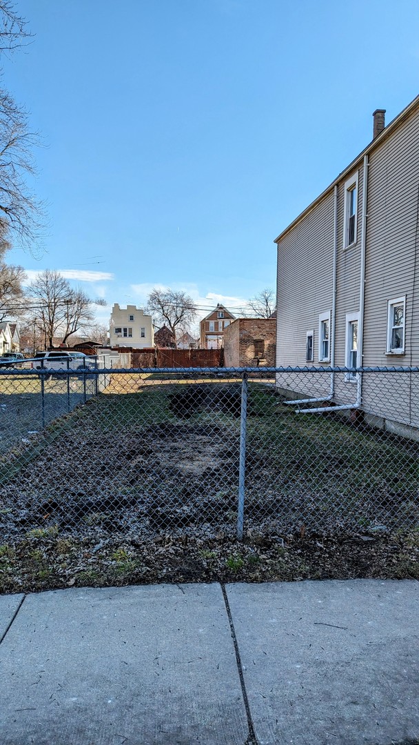 4803 South Elizabeth St  