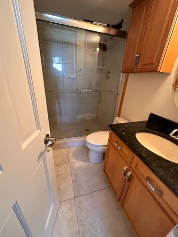 $1,950 | 104 Paradise Harbour Boulevard, Unit 502, North Palm Beach, FL 33408