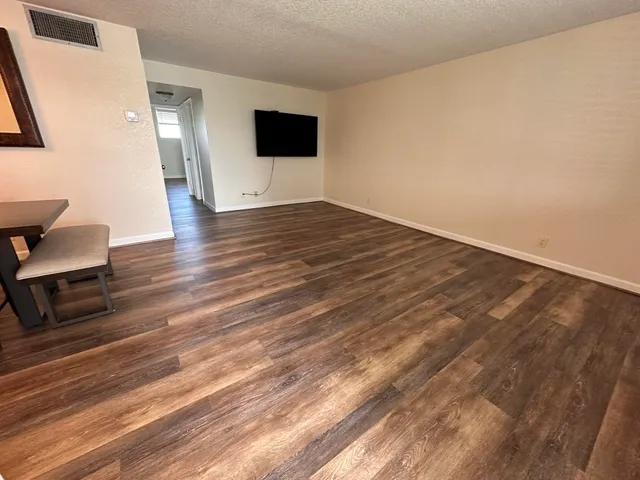 $1,950 | 104 Paradise Harbour Boulevard, Unit 502, North Palm Beach, FL 33408