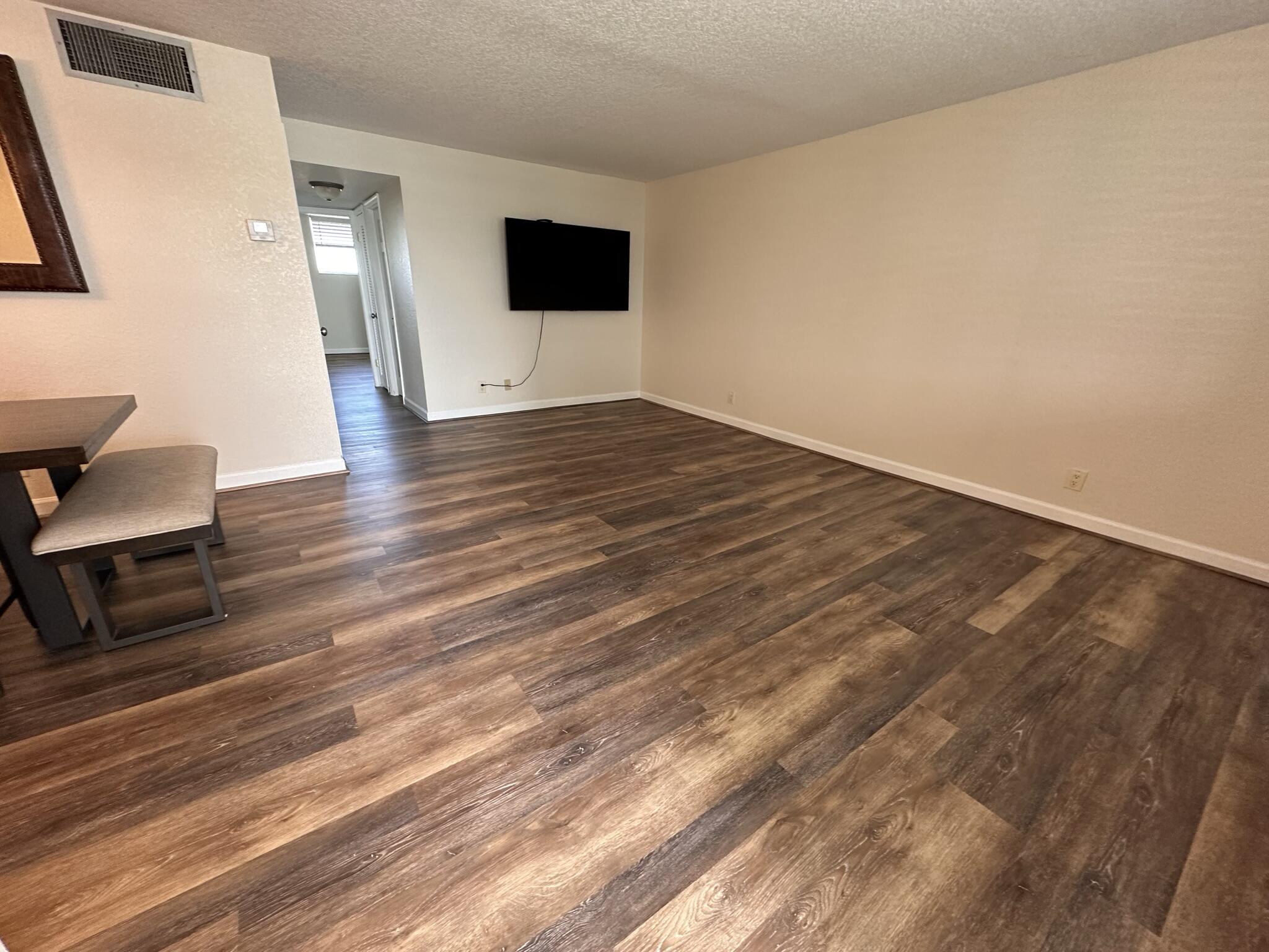 104 Paradise Harbour Boulevard, Unit 502 North Palm Beach, FL 33408 - Photo 8 of 18 007