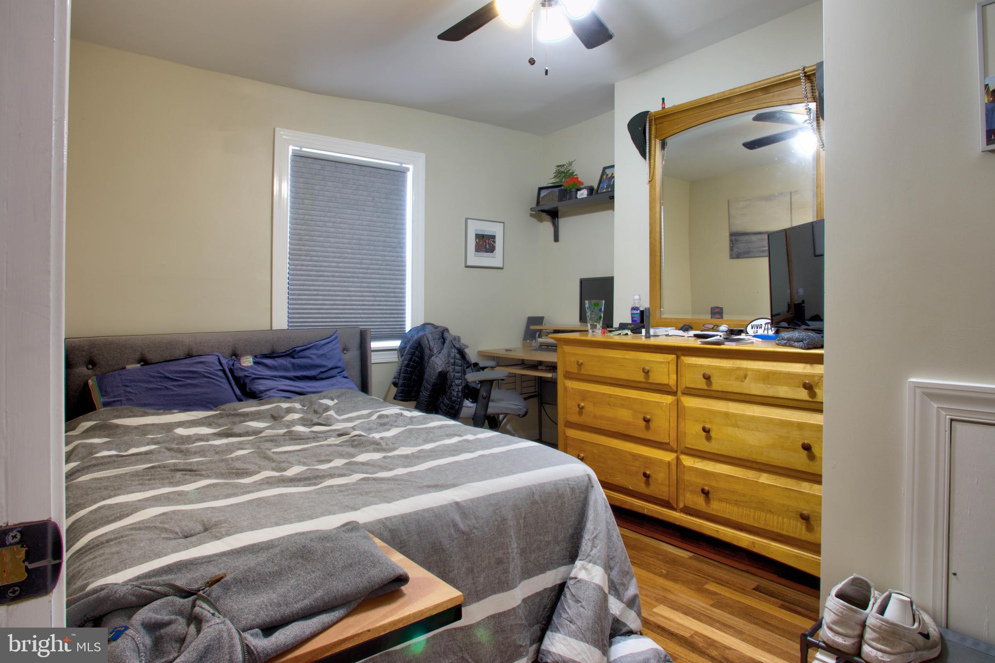 1404 South 2nd Street, Unit 2 Philadelphia, PA 19147 - Photo 21 of 25 Bedroom 3