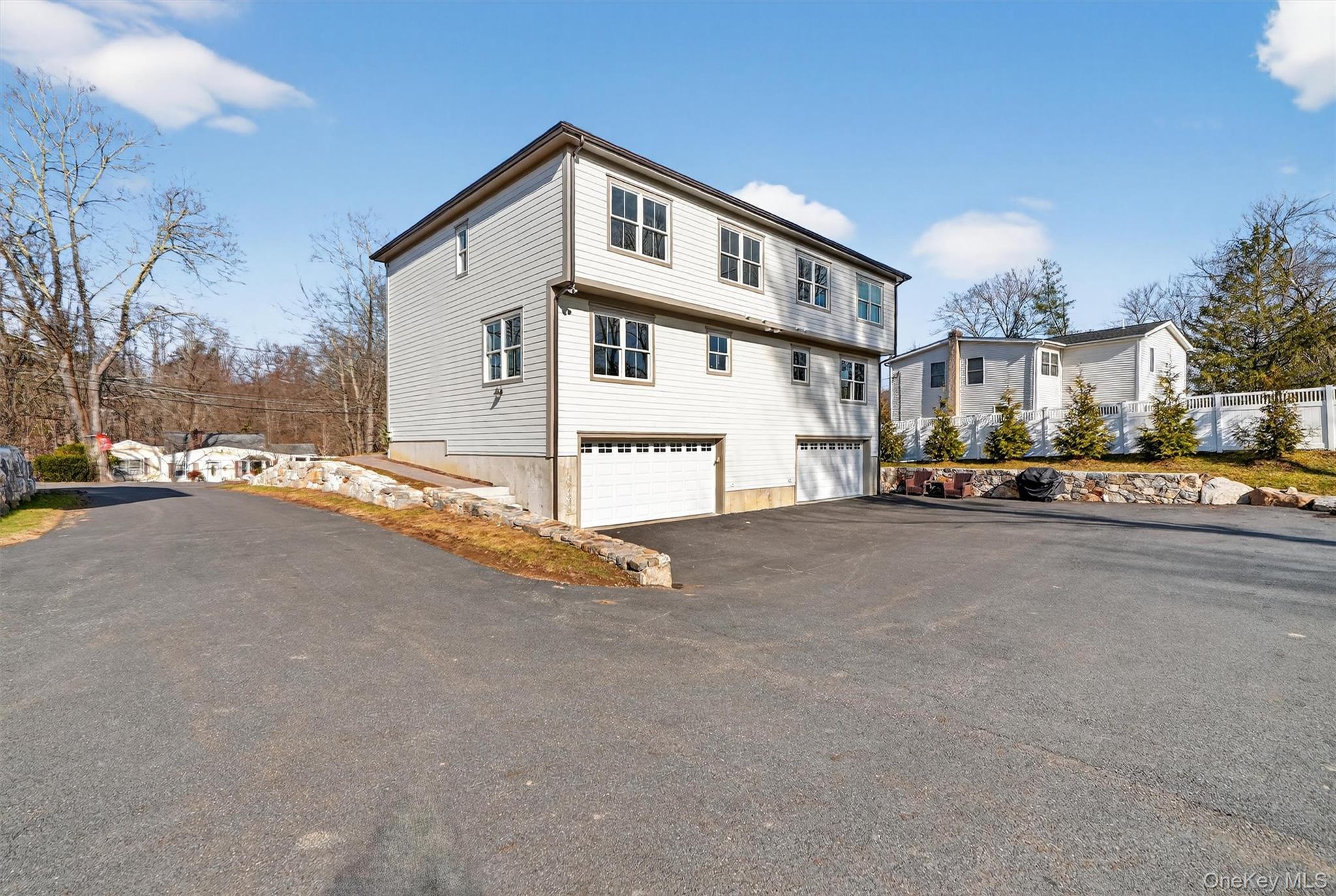 2216 Crompond Road, Unit E Yorktown Heights, NY 10598 - Photo 25 of 26 additional parking