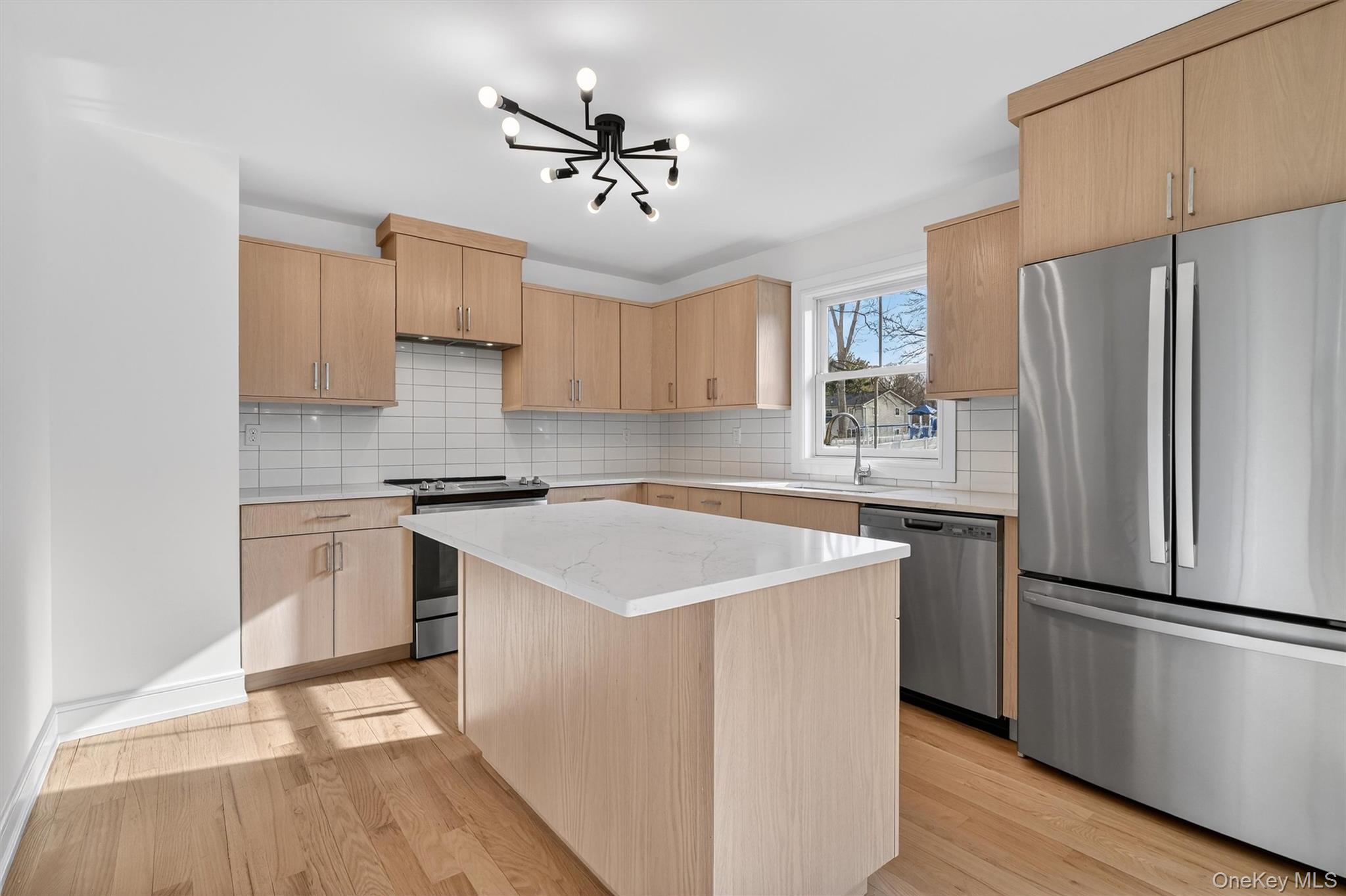 2216 Crompond Road, Unit E Yorktown Heights, NY 10598 - Photo 9 of 26