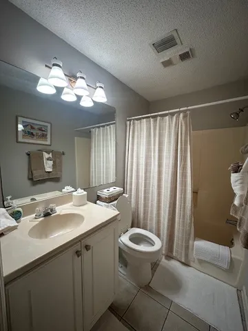 $1,700 | 206 West Island Square Drive, St. Simons Island, GA 31522