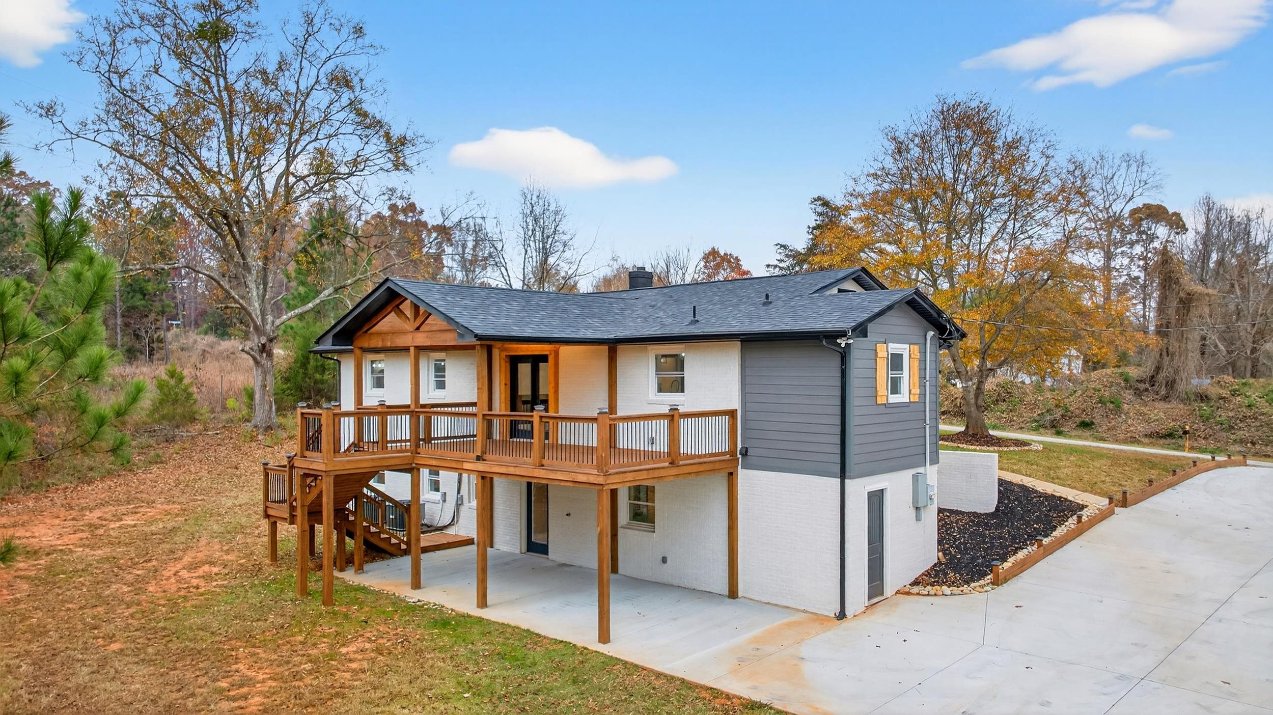 616 Ballenger Road Gaffney, SC 29340 - Photo 3 of 48