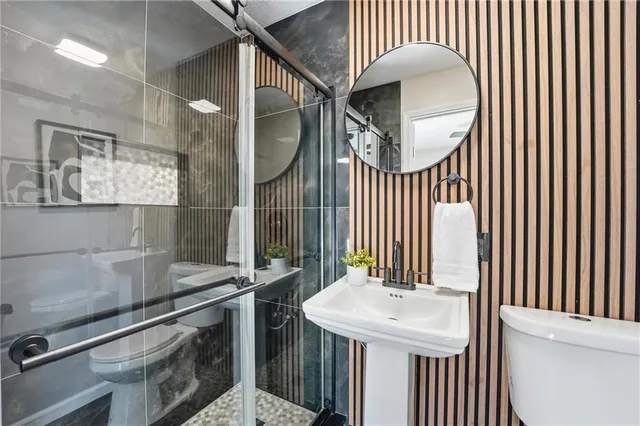 $270,000 | 802 Northeast 67 Terrace, Kansas City, MO 64118