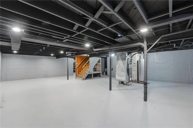 $270,000 | 802 Northeast 67 Terrace, Kansas City, MO 64118