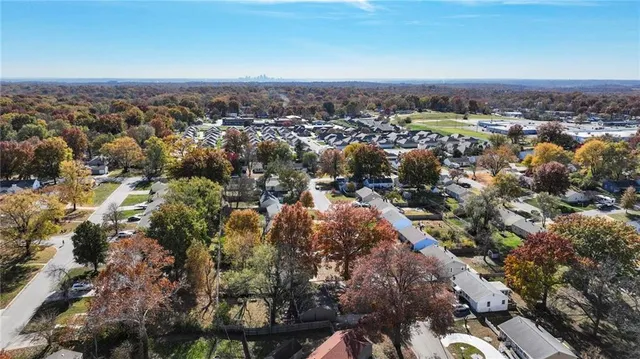 $270,000 | 802 Northeast 67 Terrace, Kansas City, MO 64118