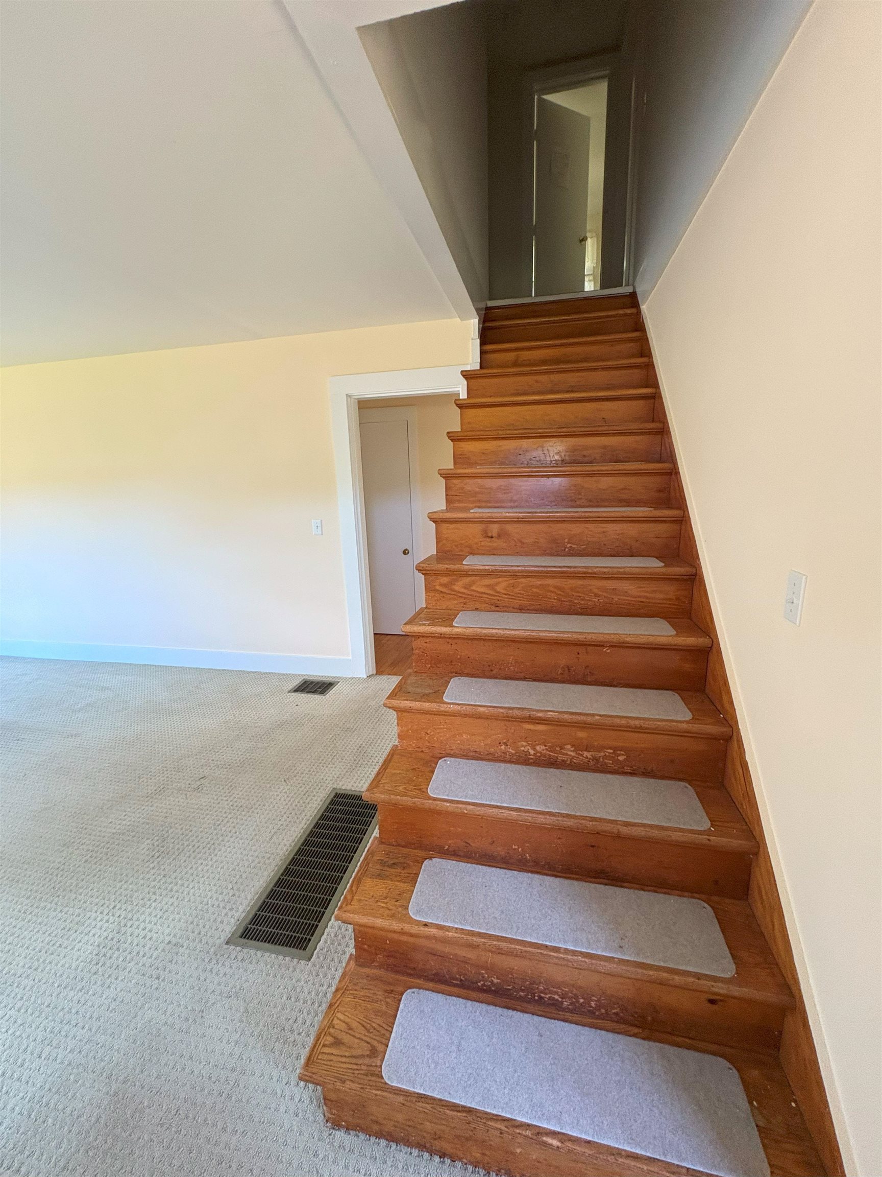 876 Vermont Rte 100 Wilmington, VT 05363 - Photo 12 of 30