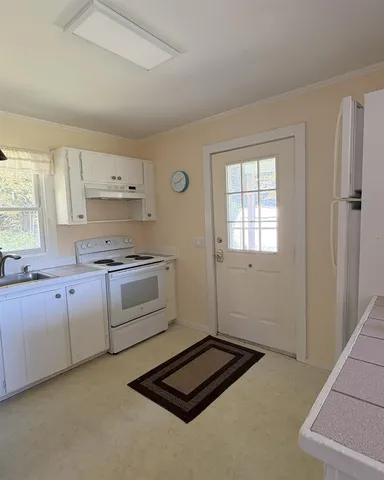 $295,000 | 876 Vermont Rte 100, Wilmington, VT 05363