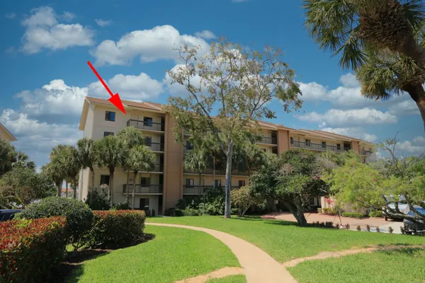 $650,000 | 1501 Marina Isle Way, Unit 501, Jupiter, FL 33477