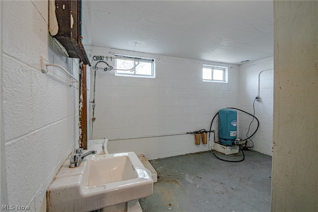 665 Griffith Road Akron, OH 44312 - Photo 20 of 30