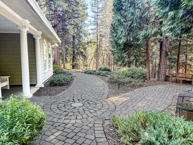 $849,000 | 17400 Mt Elizabeth Drive, Sonora, CA 95370