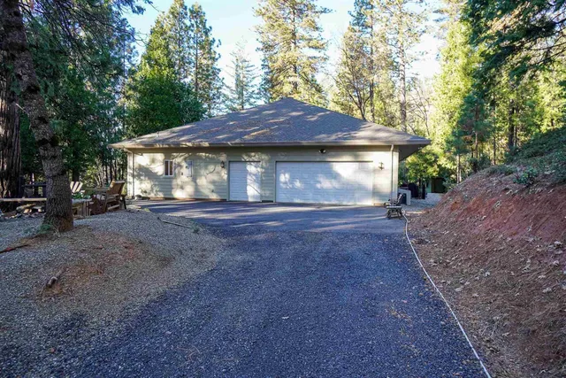 $849,000 | 17400 Mt Elizabeth Drive, Sonora, CA 95370