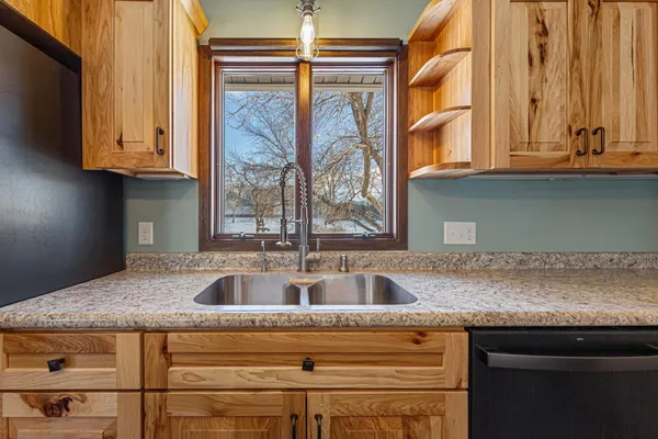 $365,000 | 51489 Southridge Lane, Waterville, MN 56096