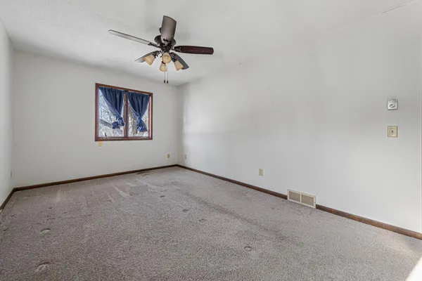 $365,000 | 51489 Southridge Lane, Waterville, MN 56096