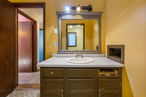 $365,000 | 51489 Southridge Lane, Waterville, MN 56096