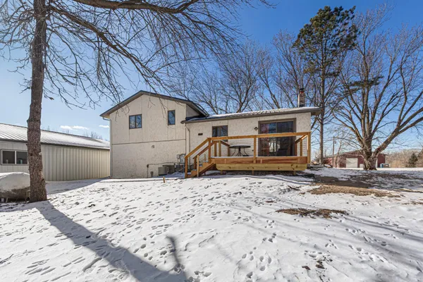 $365,000 | 51489 Southridge Lane, Waterville, MN 56096