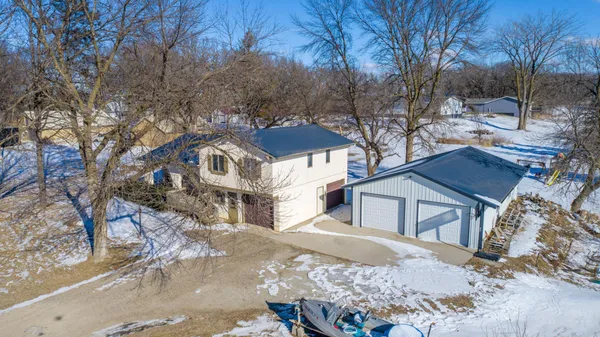 $365,000 | 51489 Southridge Lane, Waterville, MN 56096