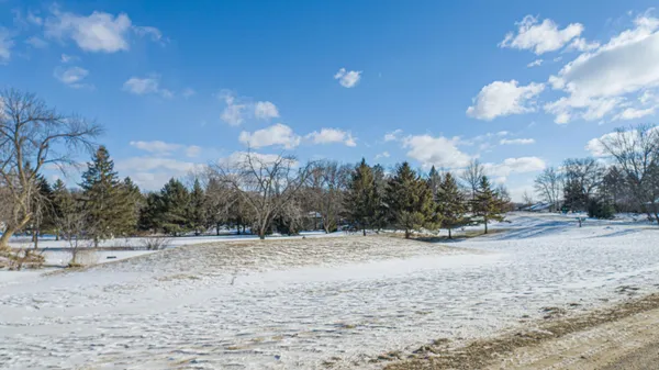 $365,000 | 51489 Southridge Lane, Waterville, MN 56096